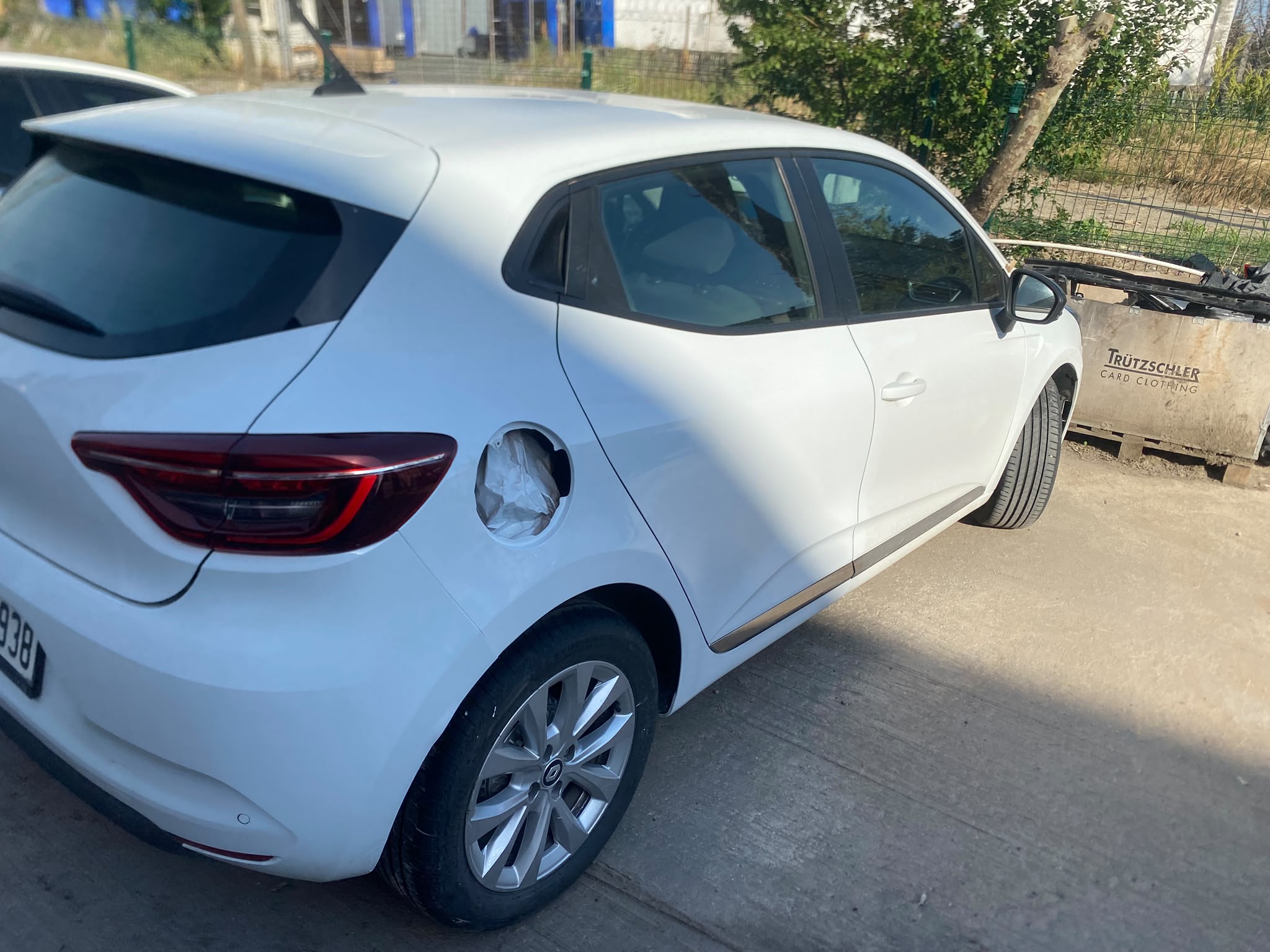 Z&G OTO KAPORTA BOYA SERVİSİ 